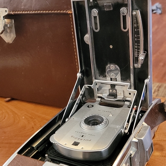 Polaroid Land Camera Model 95 and leather case - Picture 5 of 5